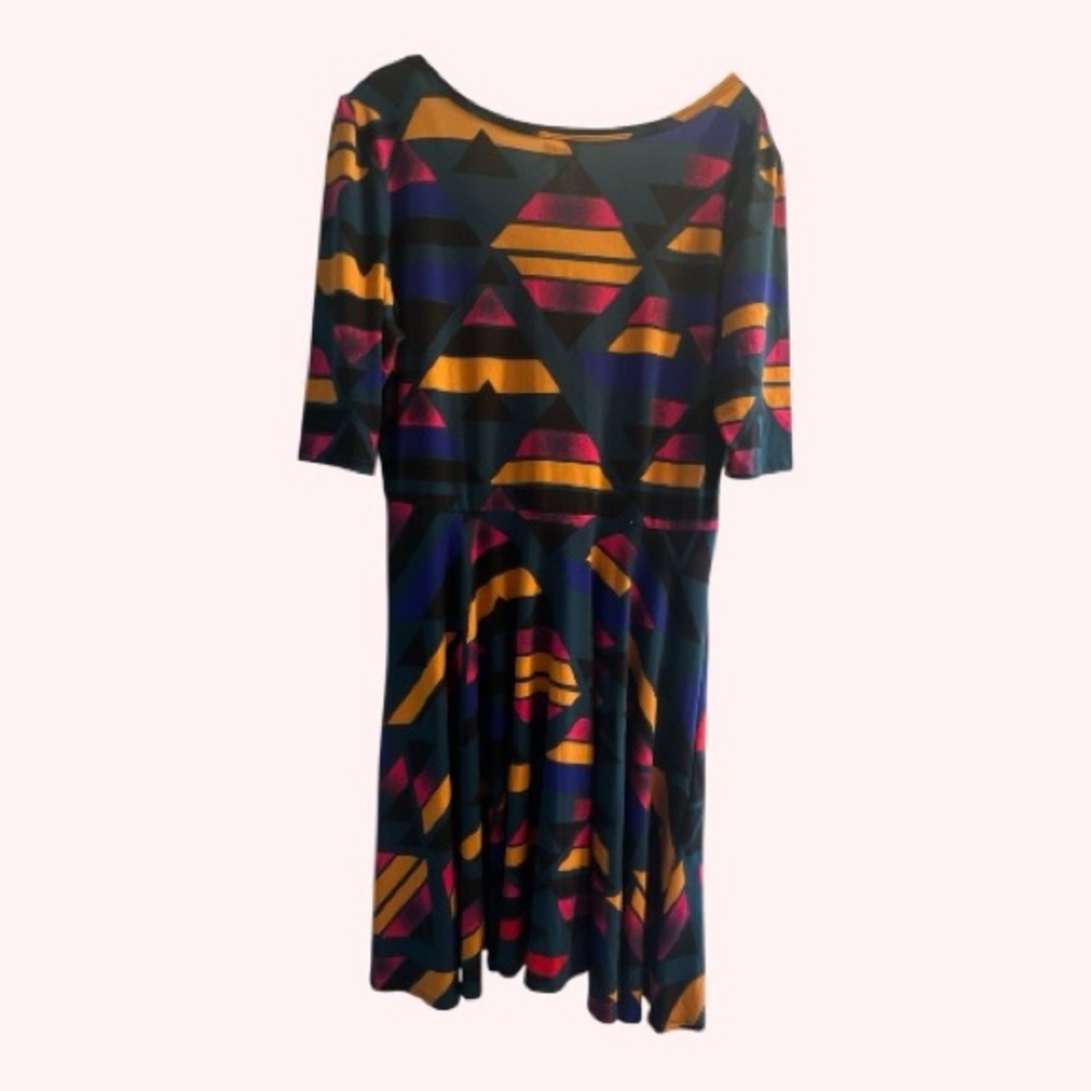LuLaRoe 2XL dress with Geometric Design in Green, Orange, Pink, Blue, Black, Red - Picture 2 of 4